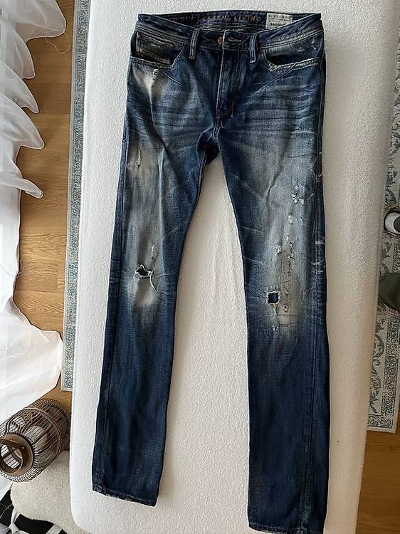 Diesel Jeans: Jeans Hose 29/34 - Diesel – Nuovo (secondo la descrizione) da Rotkreuz venduto da oschoch
