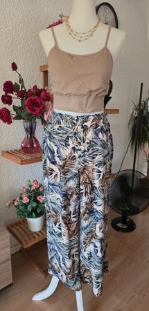 Damen Hose Grösse M, Lange 92 cm