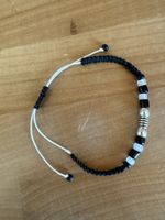 Armband geknüpft mit Perlen / schwarz weiss