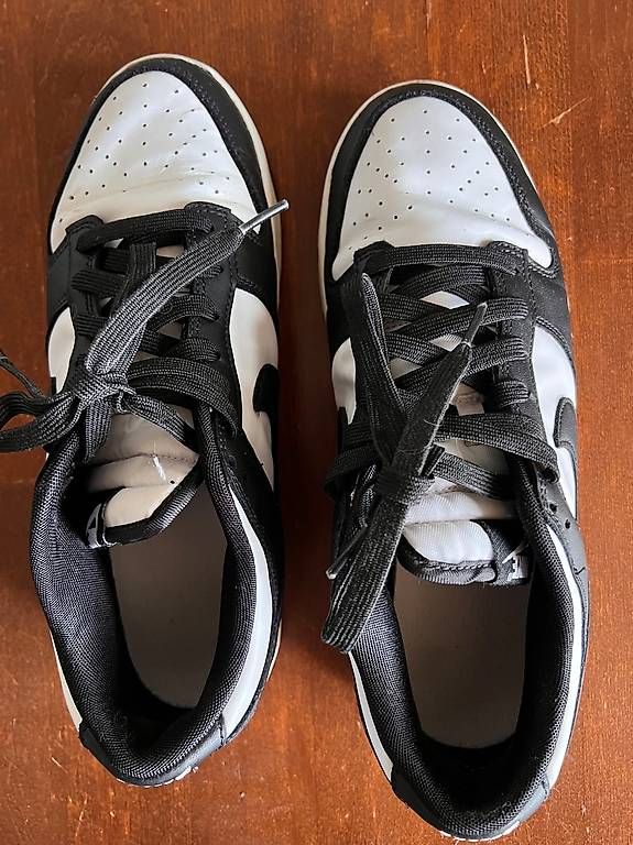 Chaussures hommes: Sneakers NIKE – D'occasion à Horgen par braids3 3