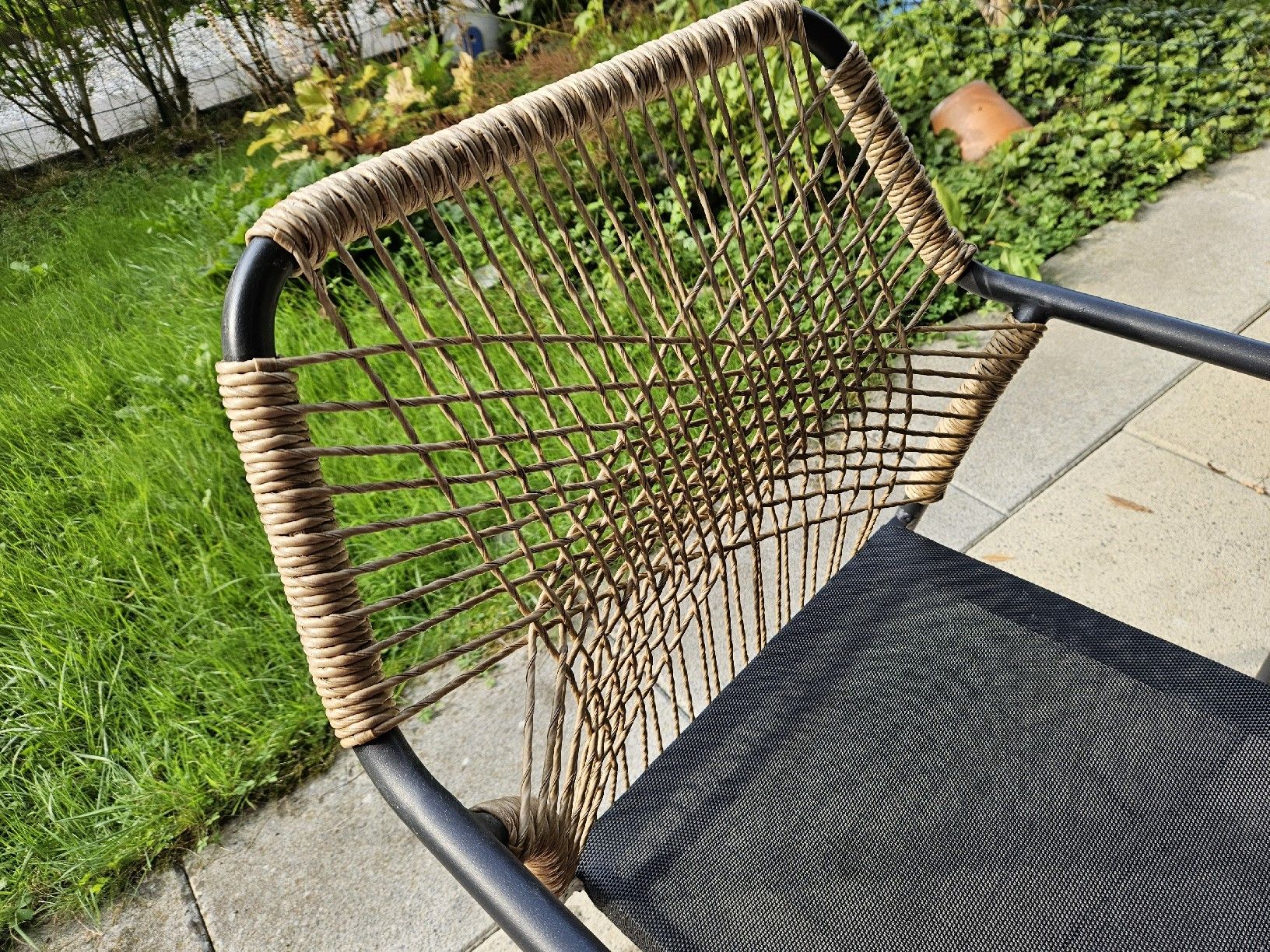 Jysk Set di tavolo e panche: Gartentisch und vier Stühle – Usato da Mollis venduto da kaleidoscope 2
