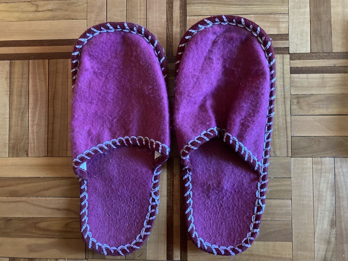 Herrenschuhe: Chaussons pour toute la famille – Gebraucht aus Ardon von hel_2sxp 5
