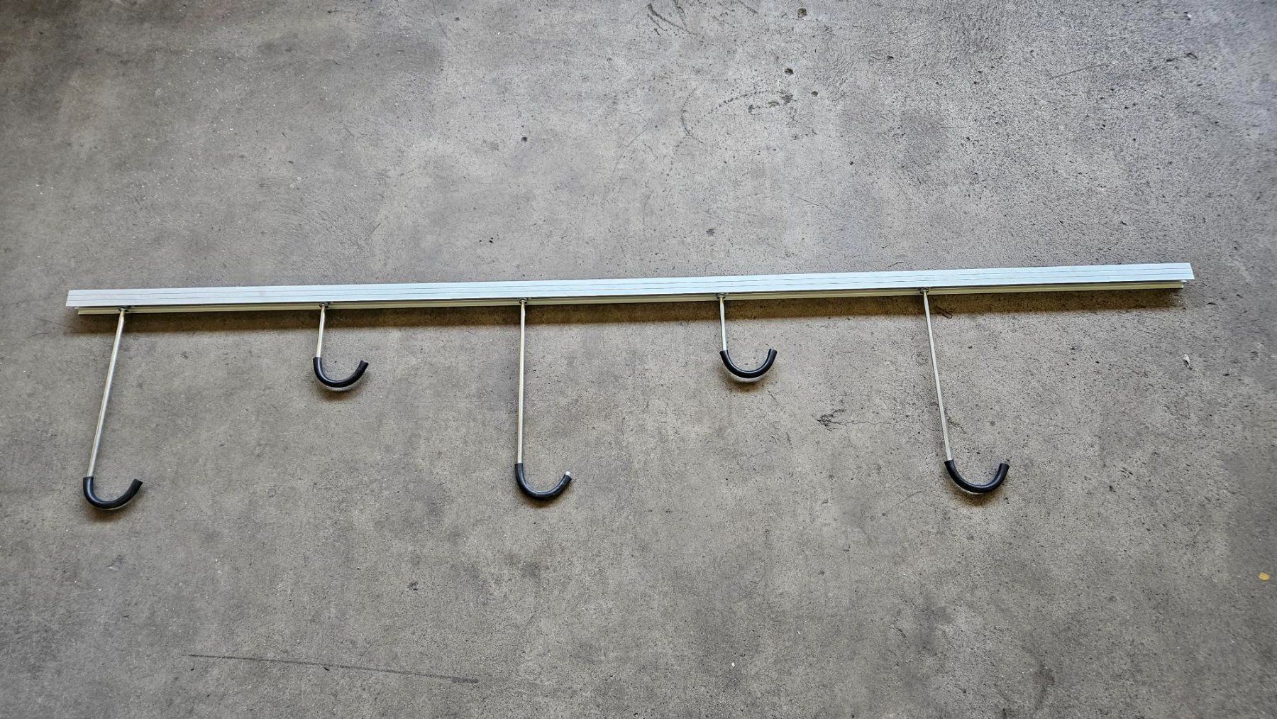 Supporti per biciclette: Velohalterung (Deckenmontage) 220cm – Nuovo (secondo la descrizione) da Weiach venduto da SureshN 1