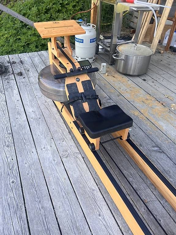 WaterRower Hometrainer: URGENT Rameur Waterrower – Usato da Isérables venduto da Brunoch1 2
