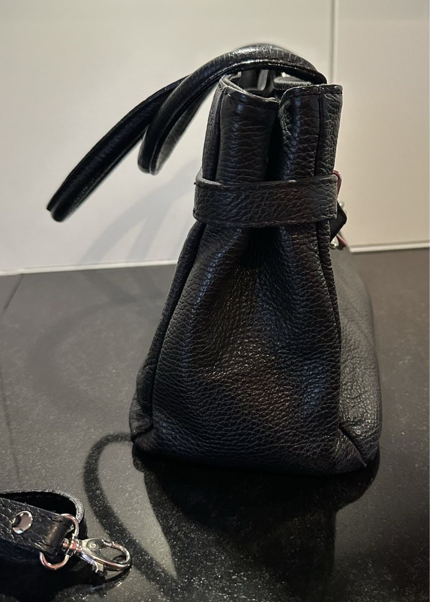 Borse da donna: Schwarze Ledertasche Handtasche inkl. Schultergurt – Nuovo (secondo la descrizione) da Münsingen venduto da Innchen 2