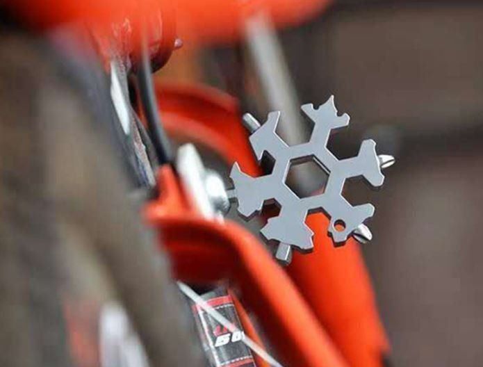 Tutti gli attrezzi: Schraubenzieher Multitool Mutter Tool Inbusschlüssel 6 Kant – Nuovo e nell'imballaggio originale da Dättlikon venduto da easythings 7