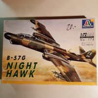 2637 ... Boeing B-57 G Night Hawk ... Italeri 174