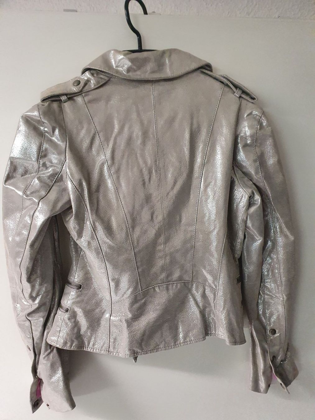 Giacche: Designer-Lederjacke Einzelstück Silber Gr 36/38 – Nuovo (secondo la descrizione) da Rheineck venduto da aron012 3
