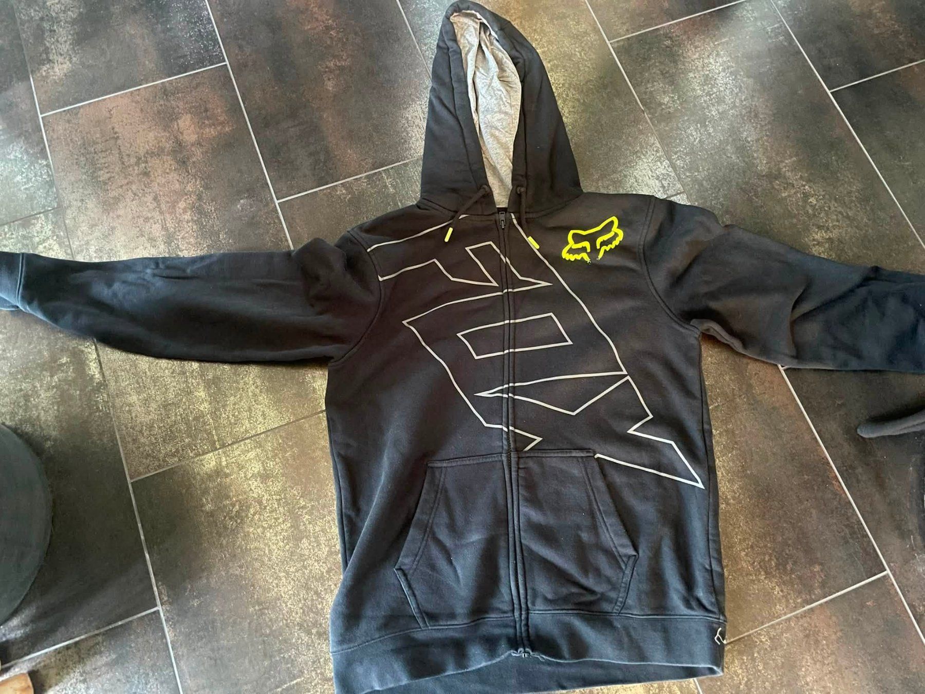 Fox Pullover & Sweatshirts: FOX RACING SIZE M – Gebraucht aus Willerzell von amieundchilla13