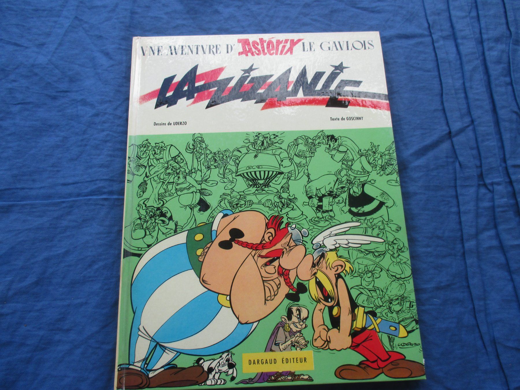 Comics: Astérix la Zizanie, e.o. – Gebraucht aus Colombier NE von Nevenma