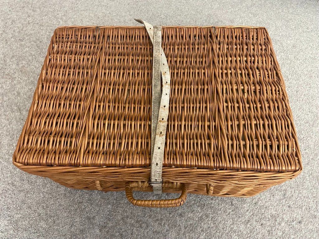 Altro per la casa: Picknickkorb – Usato da Dübendorf venduto da Boomerang64
