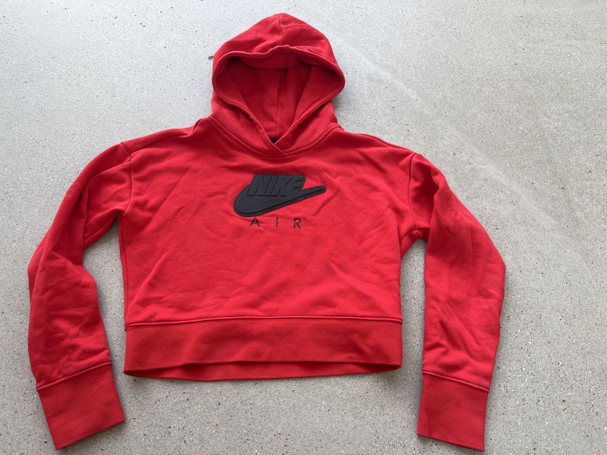 Nike Maglioni & Felpe: Nike Pullover Gr. 146-156 cm – Usato da Baden venduto da lupa5400 1