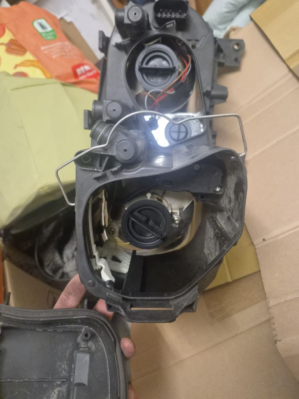 VW Fari: Scheinwerfer VW Touran – Difettoso da Aarwangen venduto da sit_sr8m 1