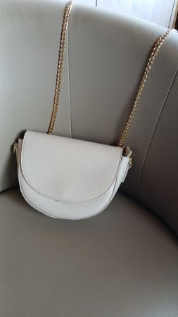 Sac à bandoulière élégant couleur crème