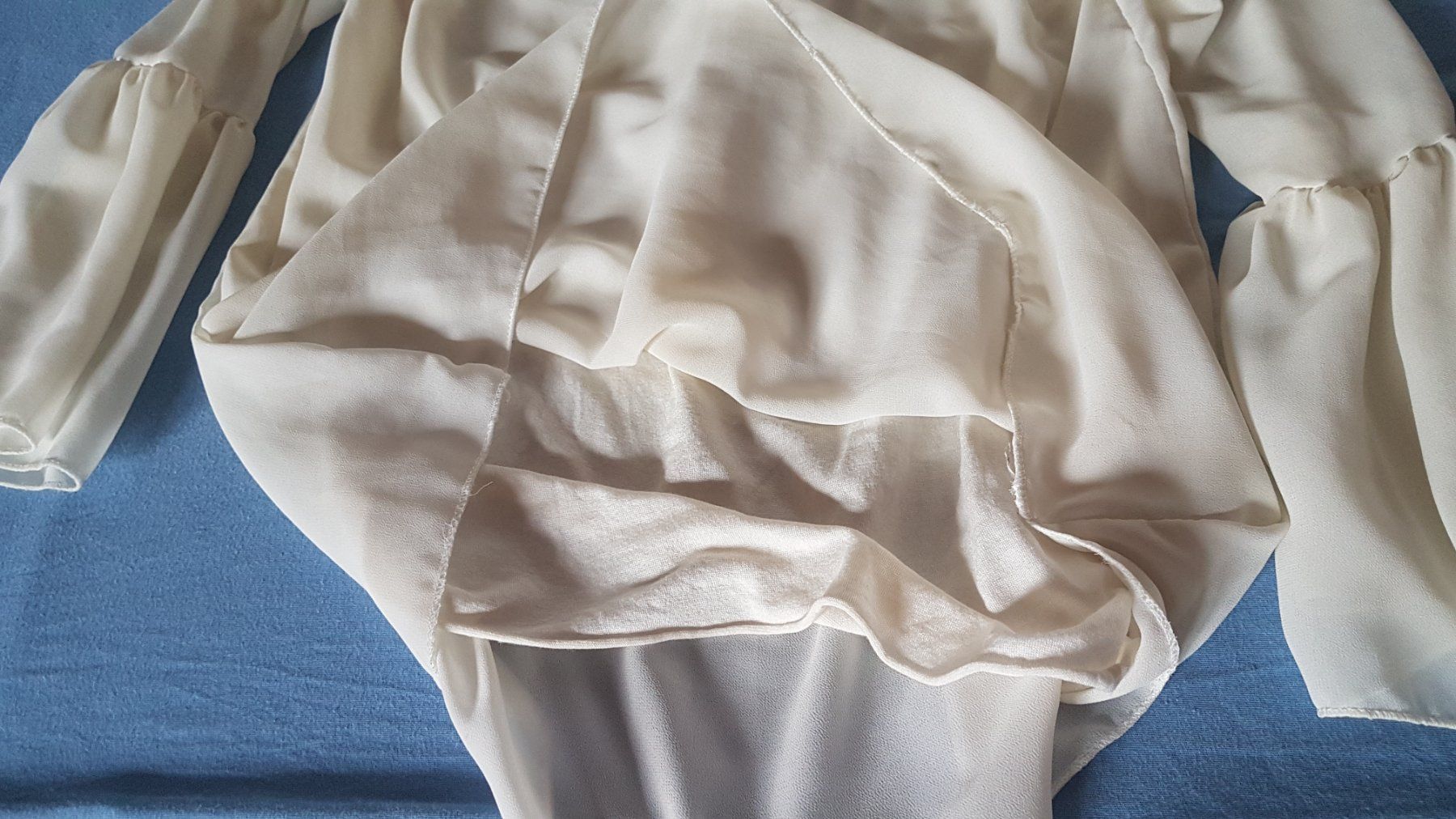 Tuniken: Pull - tunique taille S marque Today – Gebraucht aus Villiers von san_jn5w 4