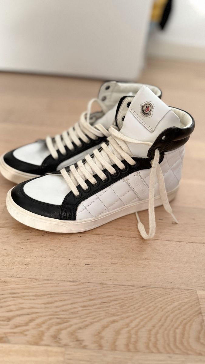 Moncler Herrenschuhe: Baskets Moncler  – Gebraucht aus Paudex von Its_sorayadasilva 1
