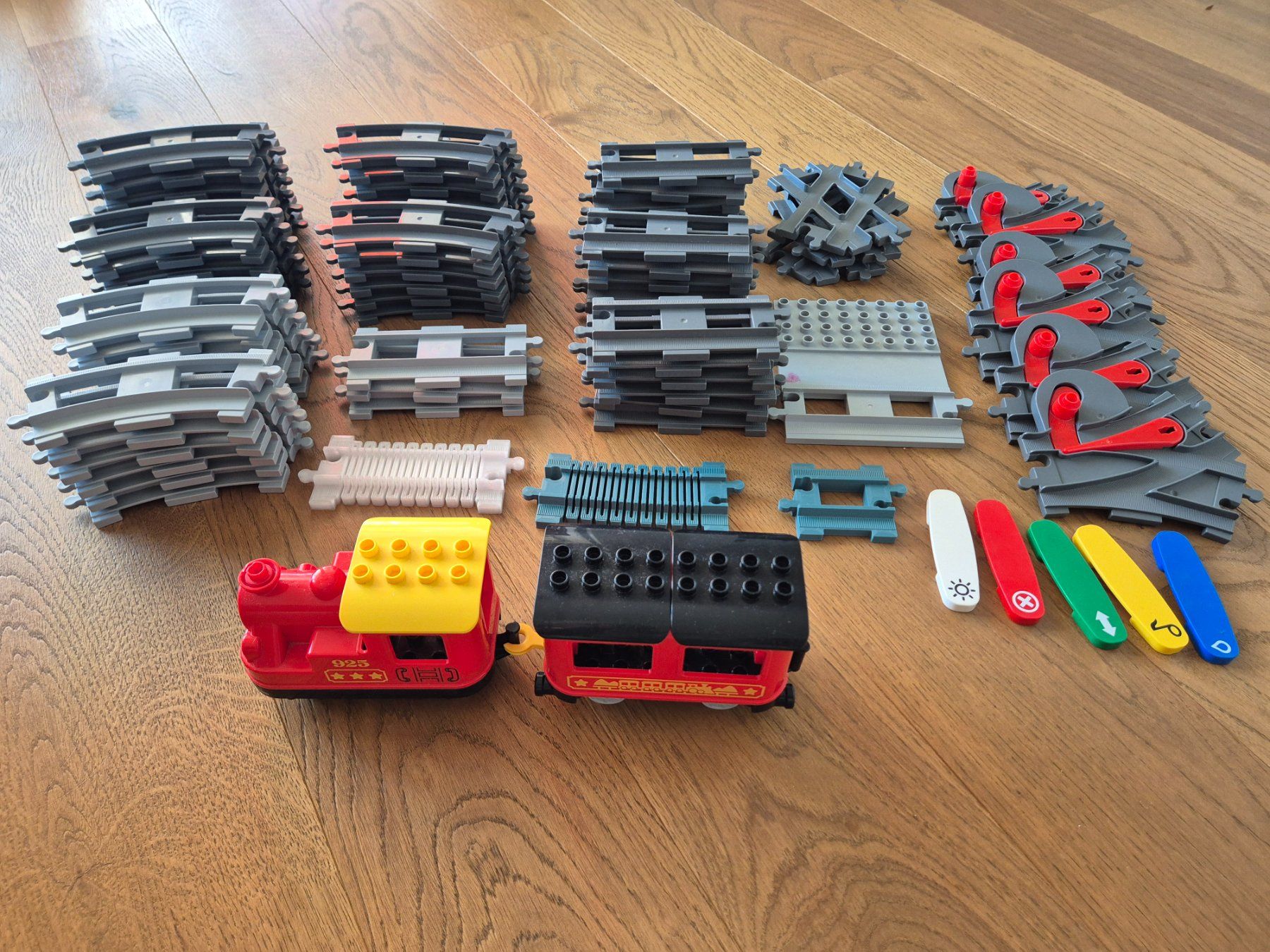 Lego Jouets: Lego Duplo Eisenbahn – D'occasion à Pfäffikon ZH par Zorro57