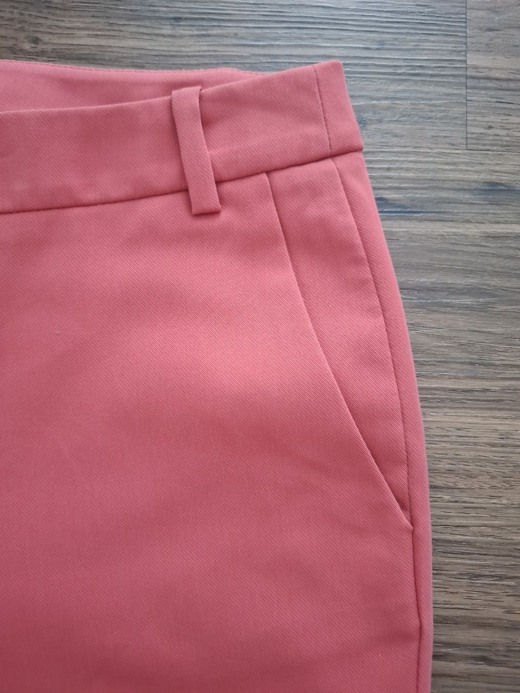 Esprit Hosen: Esprit Chino Hose Koralle, Gr. 34 – Gebraucht aus Hettlingen von Simona_26 2
