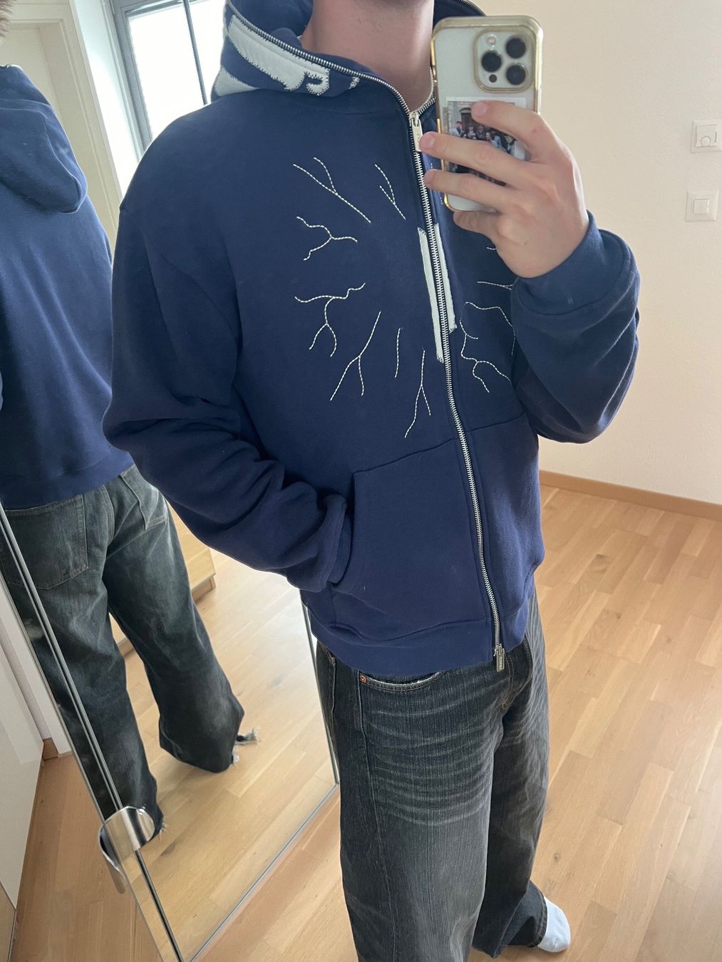 Maglioni & Felpe: Love Scars Hoody – Nuovo (secondo la descrizione) da Niederlenz venduto da Nicolas37 1