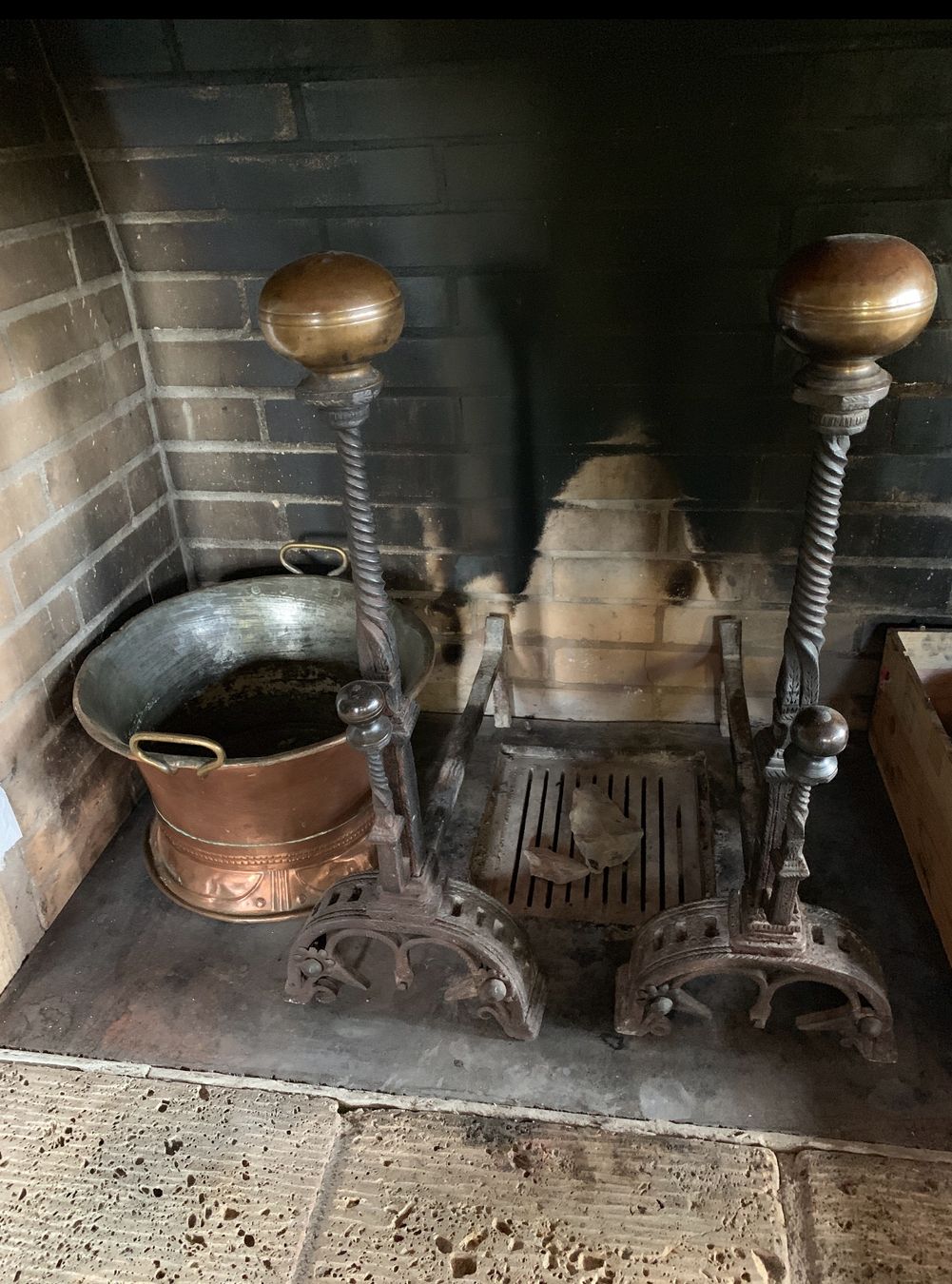 Skulpturen & Statuen: Ensemble de Chenêts en Bronze du XIXe – Gebraucht aus Oeschseite von -Luxury-On-Line-