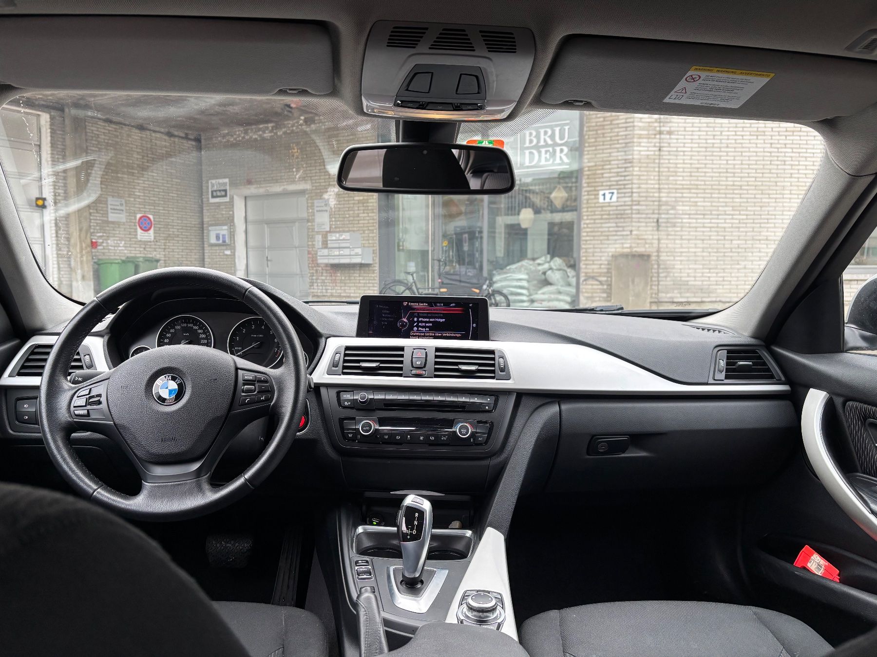 BMW Automobili: BMW 328i xDrive – Usato da Frauenfeld venduto da hol_rdx9 3