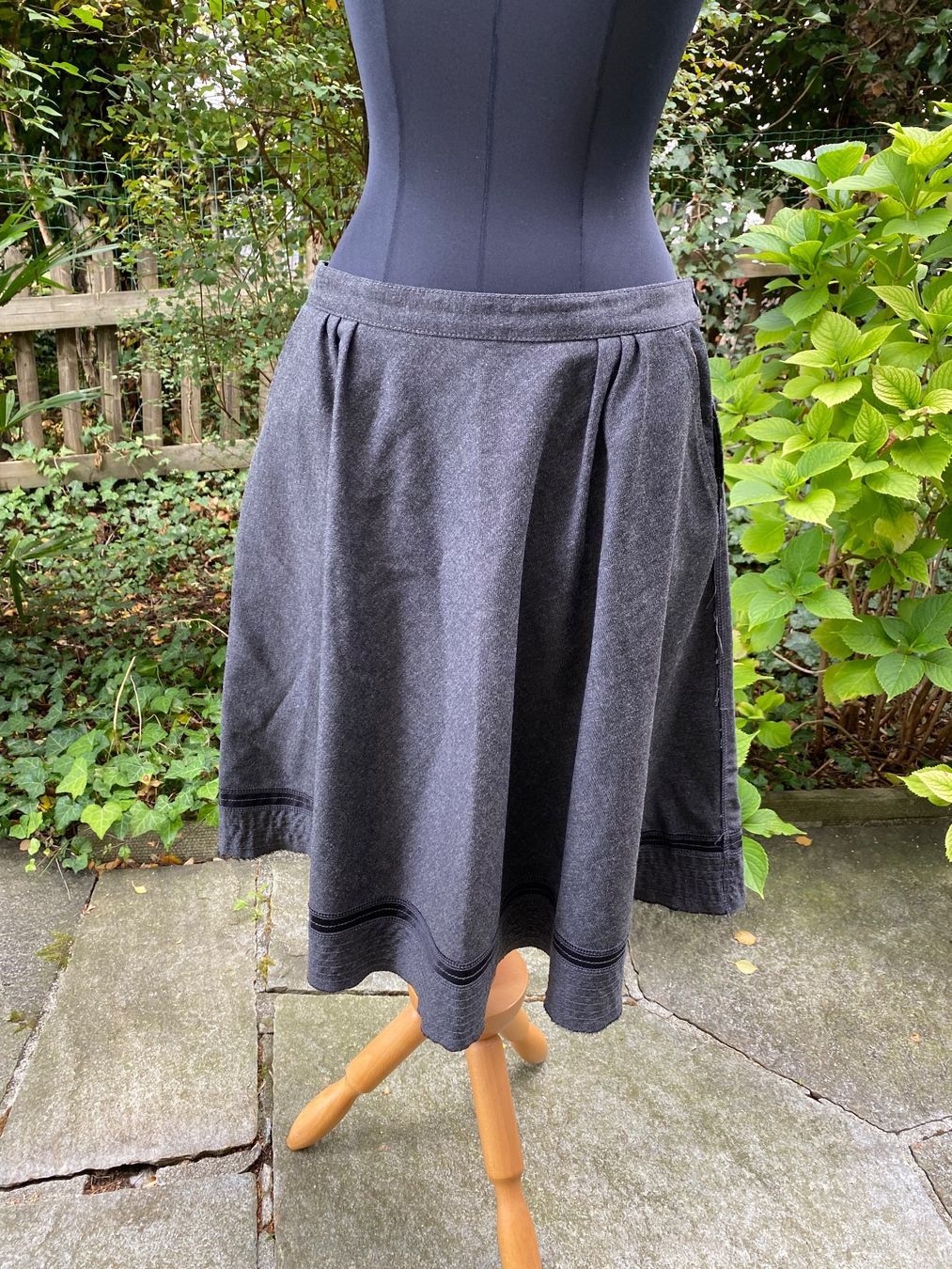 Hugo Boss Gonne: Boss Damen Rock – Usato da Zürich venduto da JDB_Vintage 2