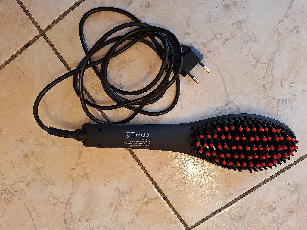 Autres soins des cheveux: SPAZZOLA LISCIANTE – D'occasion à Stabio par gia_x56y 1