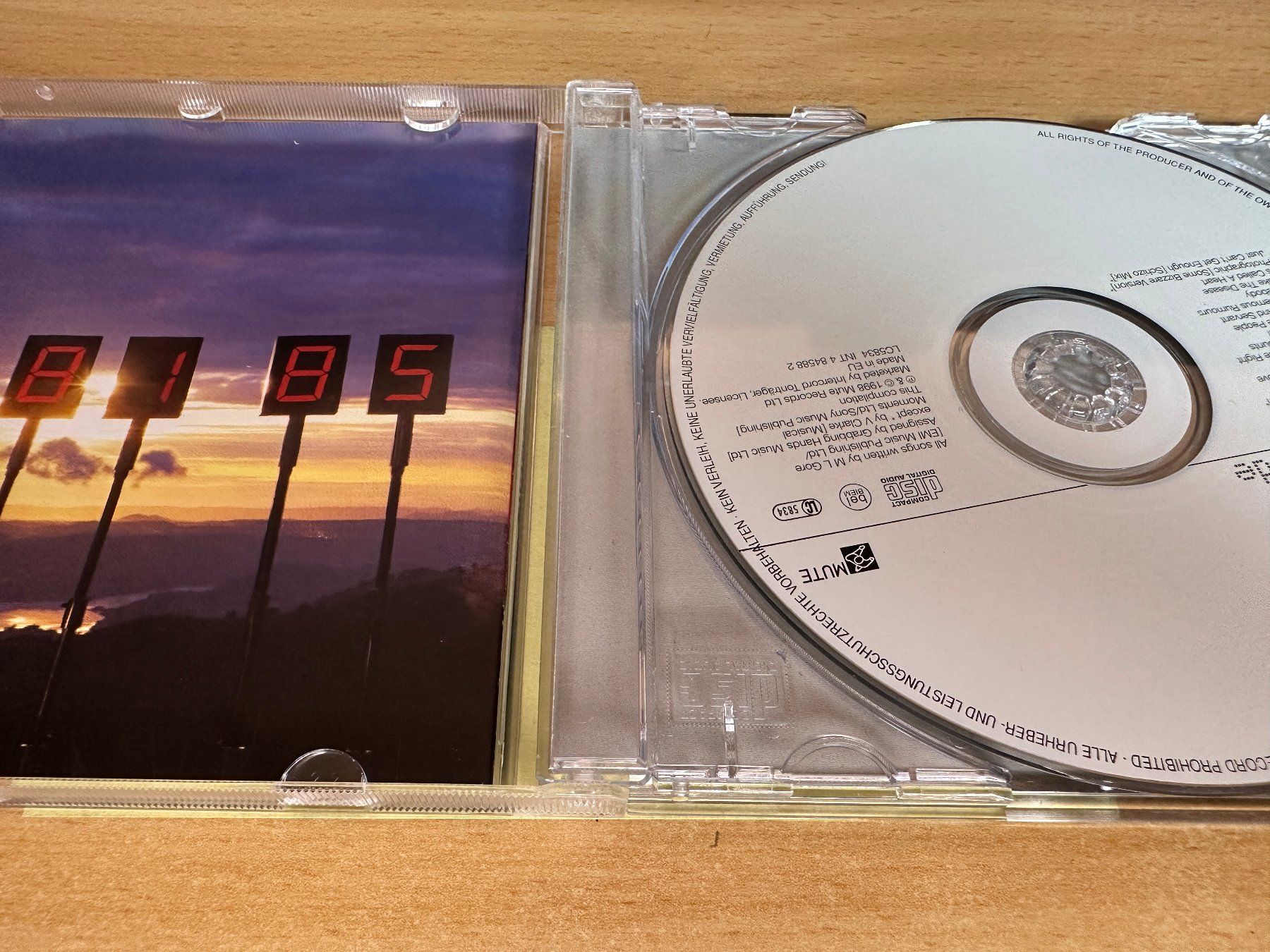 CDs: A1 Depeche Mode – The Singles 81>85 – Gebraucht aus Rikon im Tösstal von Alpenmutz 2