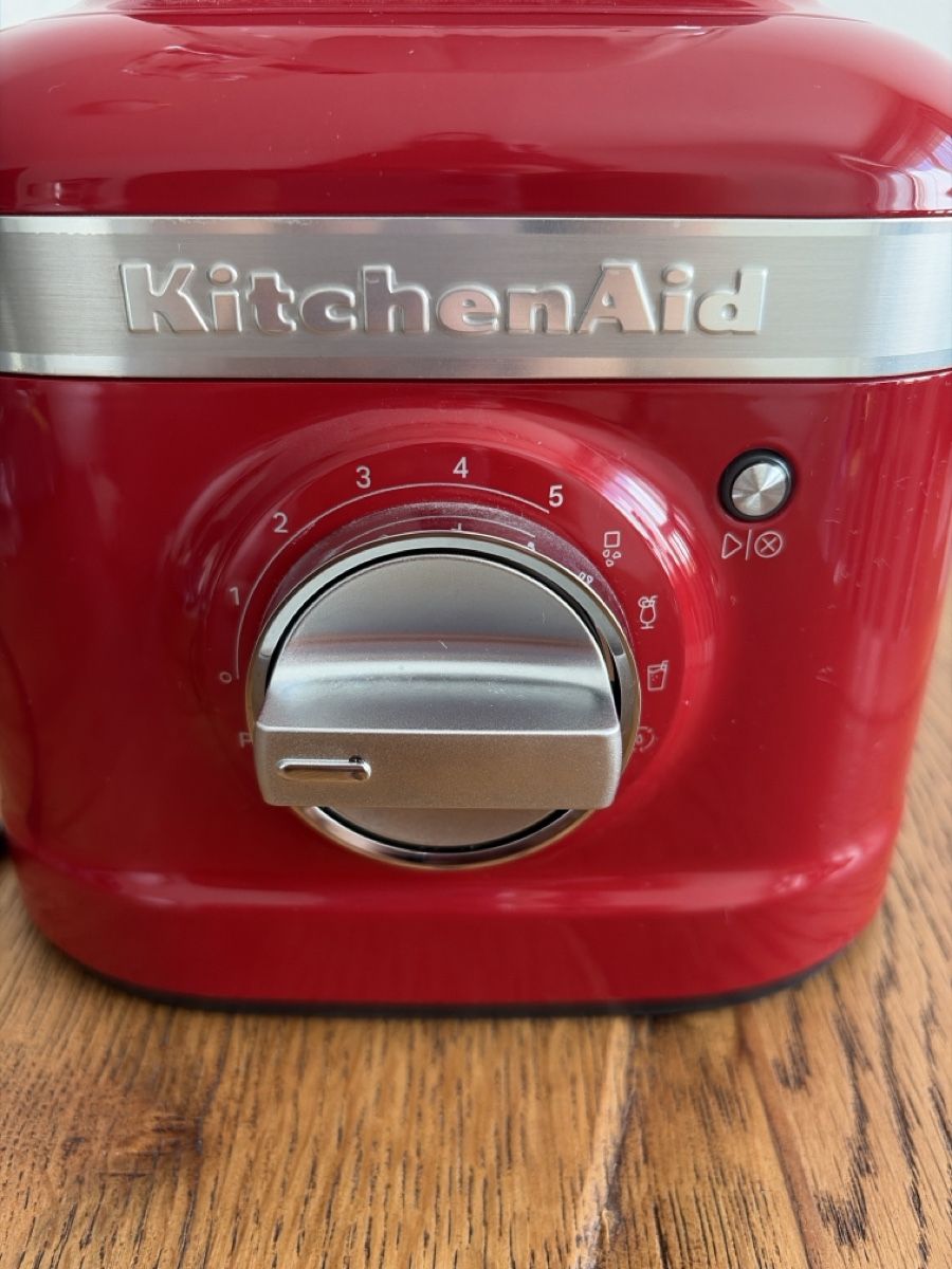 Elettrodomestici da cucina: KitchenAid Standmixer Artisan Rot – Usato da Winterthur venduto da ..Sun.. 1