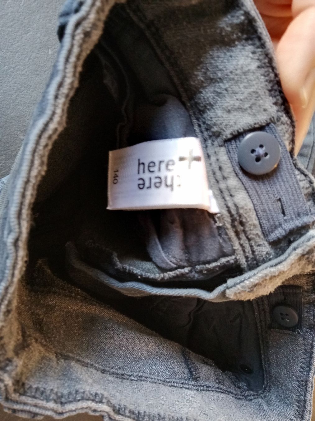 Pantaloni: TOP Hose 140 Jungen gebraucht – Usato da Rehetobel venduto da Modi98 1