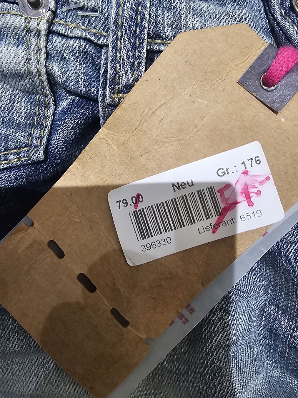 Jeans: Jeans Neu – Nuovo e nell'imballaggio originale da Zunzgen venduto da Fleksi 1