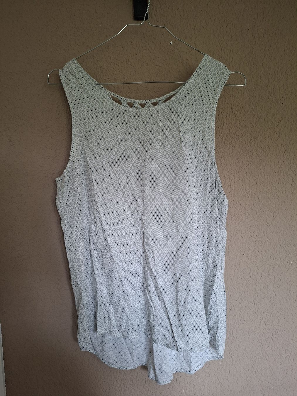 H&M Tops: Top – D'occasion à Zürich par lol_gq2g