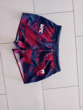 VENUM Trainingsshorts Women (L) neu