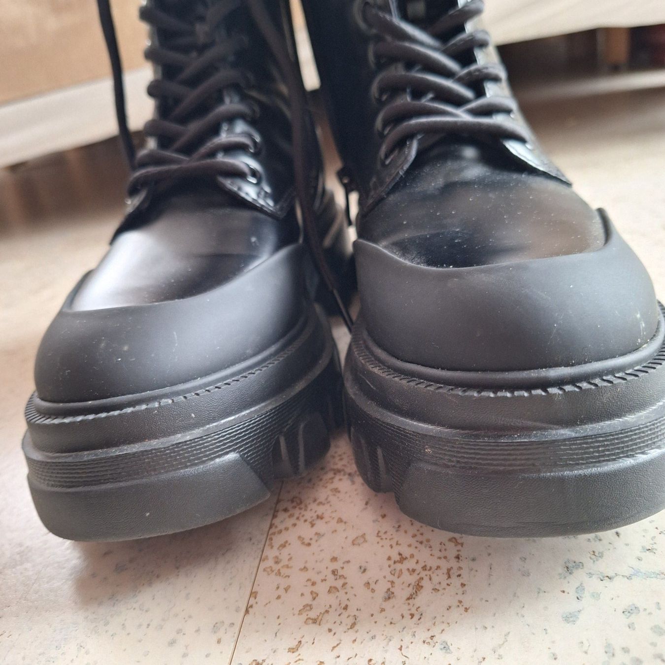 Scarpe da donna: Schwarze Boots Gr. 37 - Neu von Catwalk – Nuovo (secondo la descrizione) da Hettenschwil venduto da Schneuggi2 5