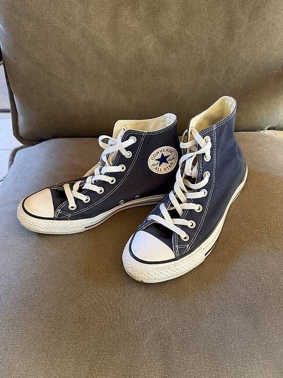 Chaussures hommes: Converse Taylor All Star high blau Gr. 39 – D'occasion à Burgdorf par Aimee.R.
