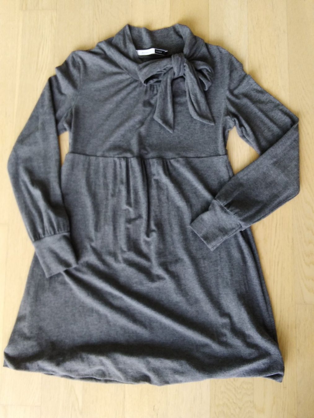 Sportmax Vestiti: SPORTMAX Code Ballon-Kleid Anthrazit Size S – Usato da Buchrain venduto da QueenyHE51