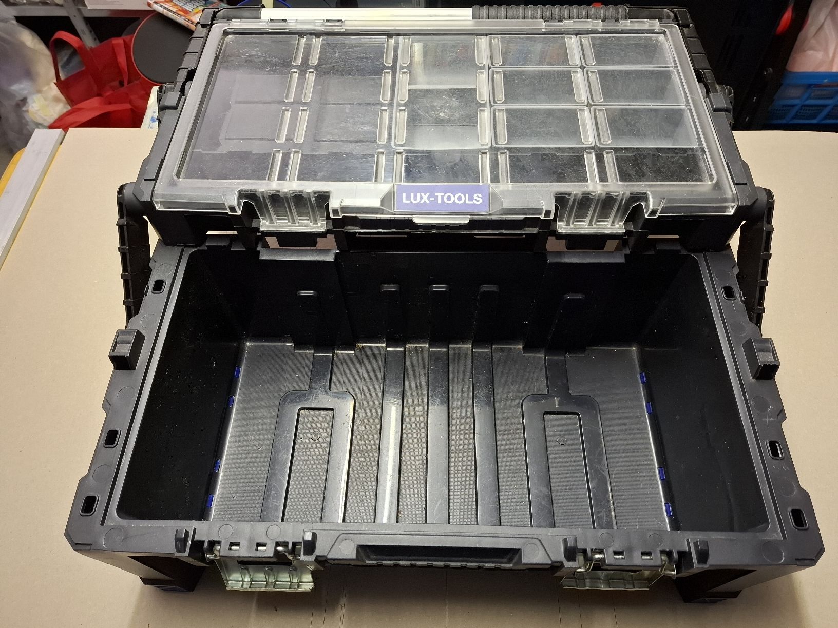 Tous les outils: praktische Werkzeugbox – D'occasion à Hunzenschwil par Hardrock6 2