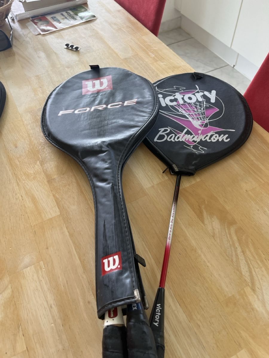 Racchette: Badminton – Nuovo (secondo la descrizione) da Berikon venduto da bog_57z8