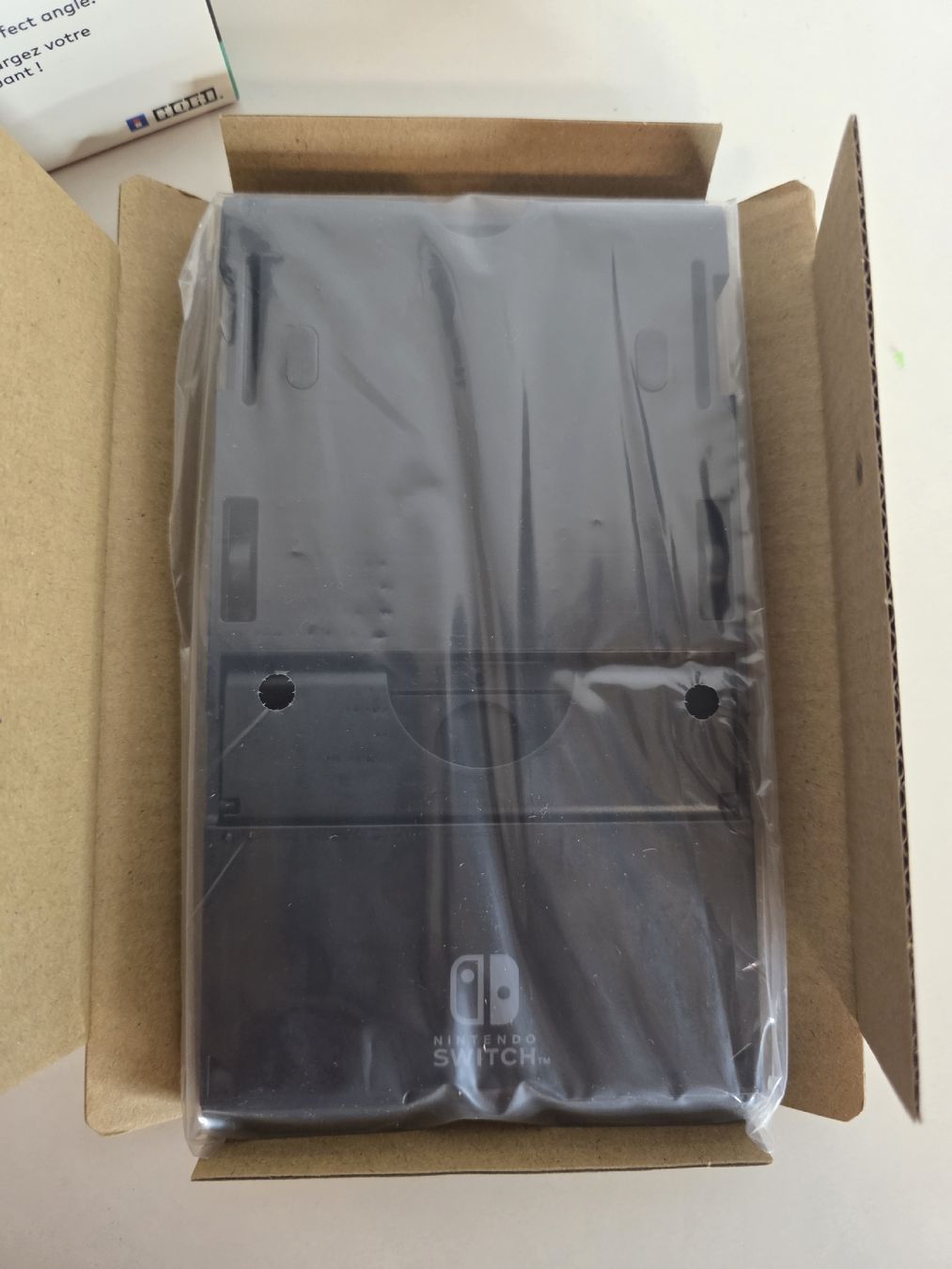 Nintendo Consoles: Nintendo Switch PlayStand HORI  originalverpackt – D'occasion à Ehrendingen par lax21 2