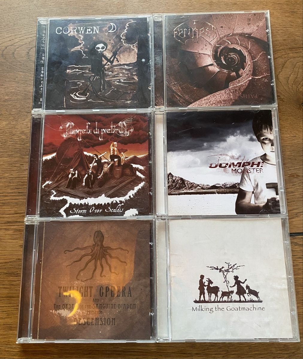 CD: Diverse Metal CD Sammlung – Usato da Oftringen venduto da Nessaja86