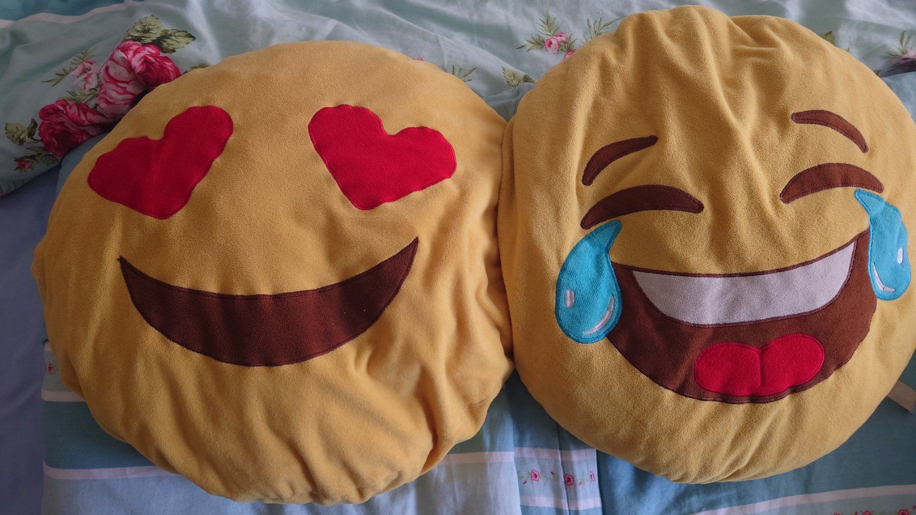 Cuscini: Coussins emojis – Usato da Cugy VD venduto da Twinsen93