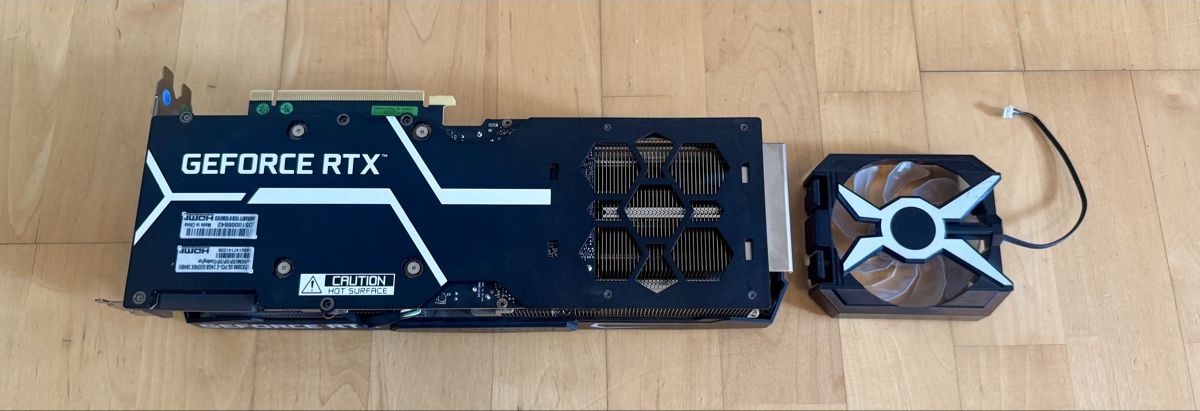 Schede grafiche: KFA2 GeForce RTX 3090 - used and good condition – Usato da Zürich venduto da Xaverwenzinger