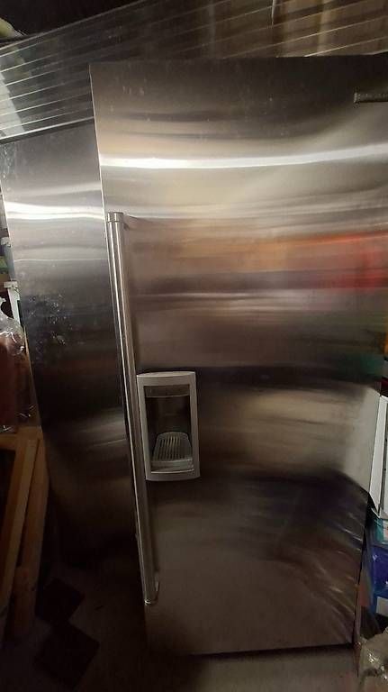 Frigoriferi: Sub-Zero Classic 122 cm Side-by-Side Kühlschrank, Edelstahl – Usato da Niederwil AG venduto da timboch01 1