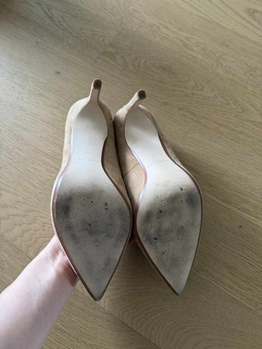 Zara Damenschuhe: Zara Basic Suede Pumps - Size 37 - Elegant Heels for Spring  – Neu (gemäss Beschreibung) aus Olten von Solongoo 2