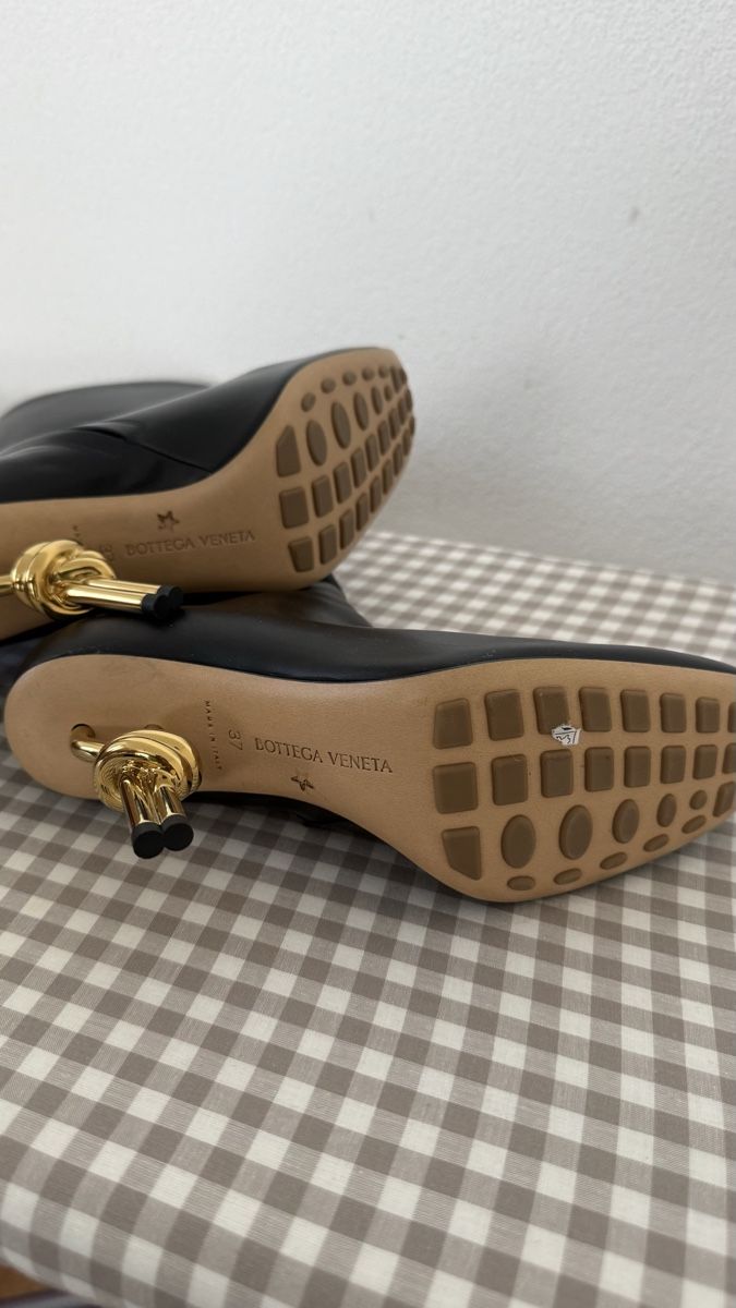 Bottega Veneta Scarpe da donna: Bottega Veneta Knot Stiefel – Nuovo e nell'imballaggio originale da Beringen venduto da kul_98rz 3