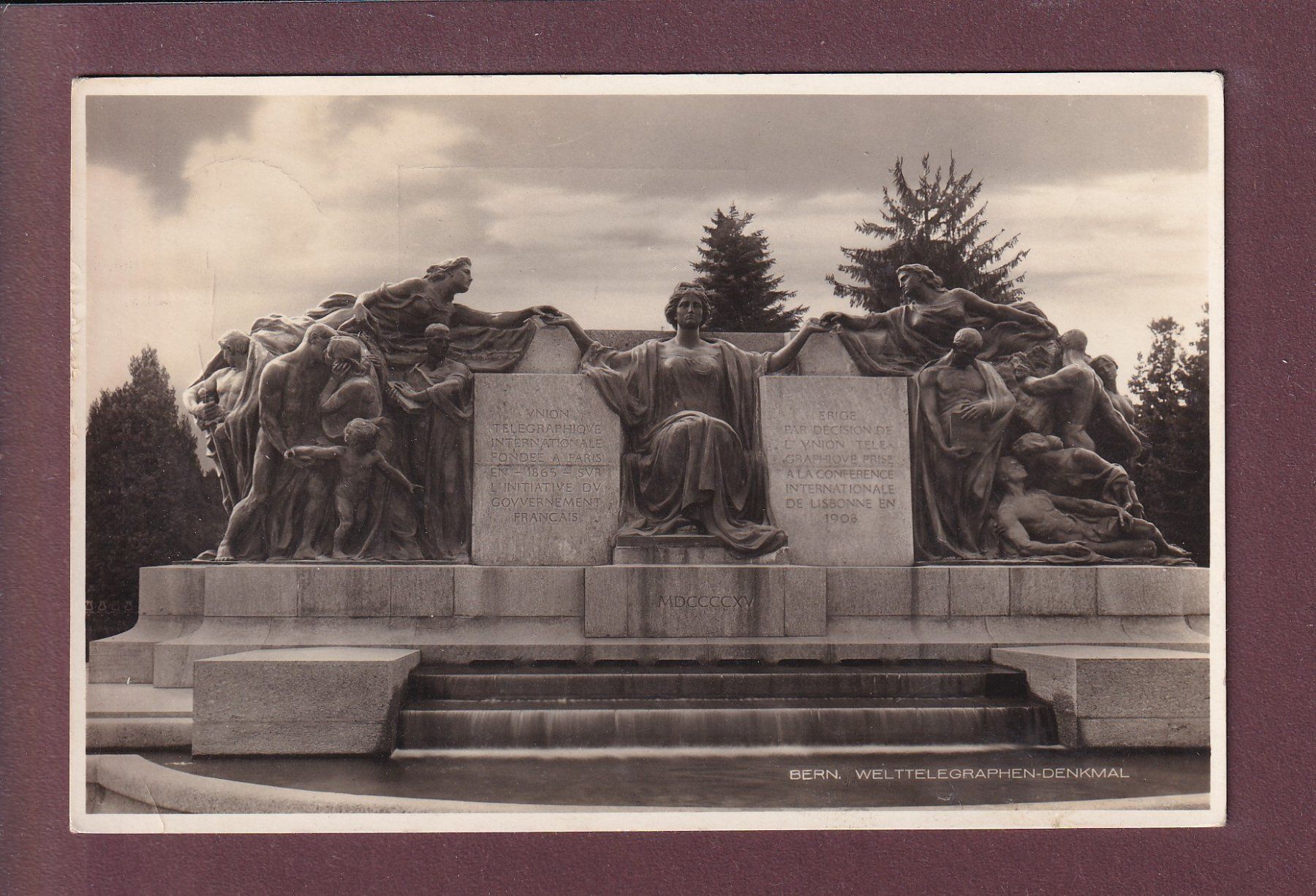 Cartoline postali: BERN - Welttelegraphen-Denkmal - 1950 – Usato da Pully venduto da nicecards