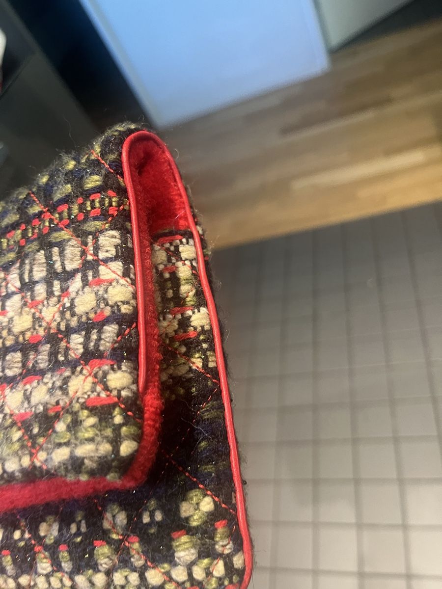 Chanel Taschen für Damen: Chanel Pochette Tweed – Neu (gemäss Beschreibung) aus Ebikon von loy_wjg6 2