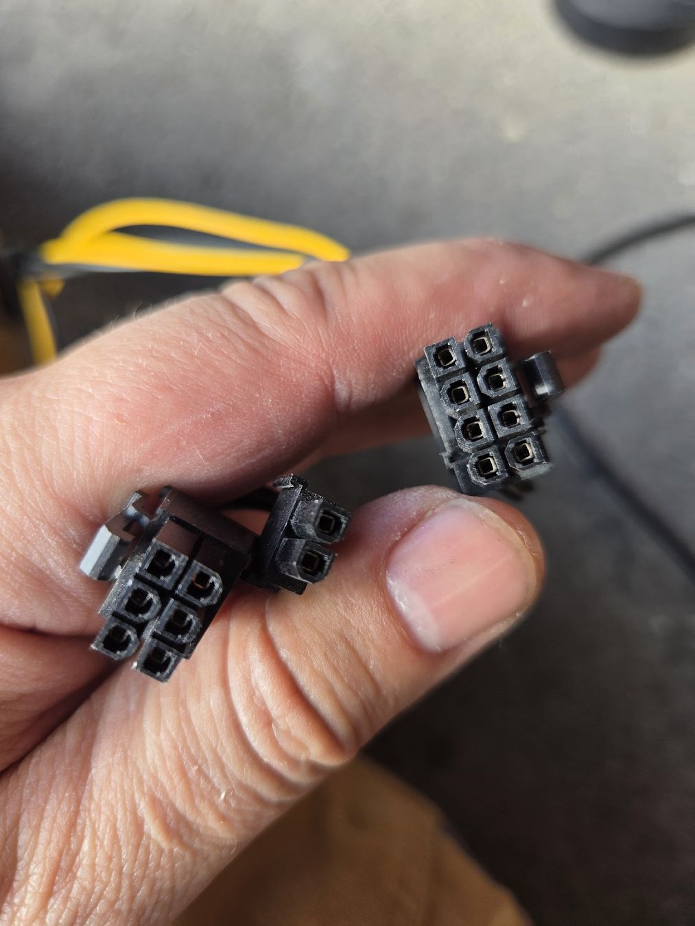 Cavi: kabel für mining rigs – Usato da Zufikon venduto da taneleiskop 6