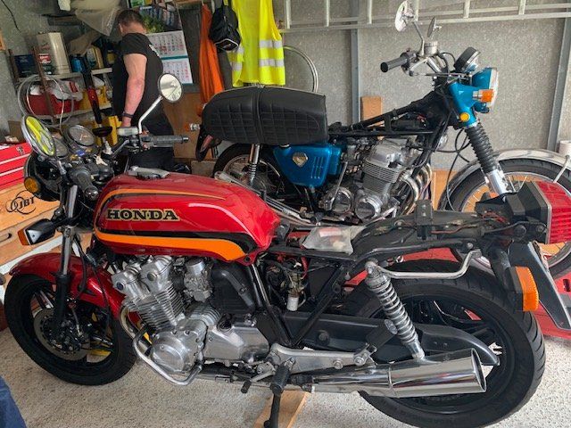 Honda Strada: Honda SC 01 1982 – Usato da Oberbipp venduto da Spatzenfan79