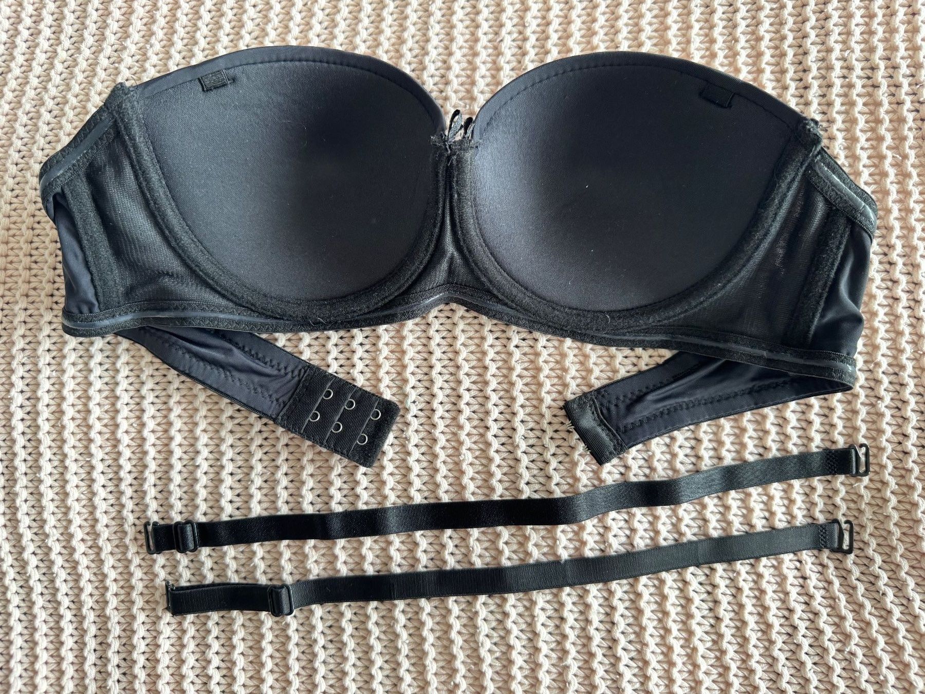 Altra biancheria intima: Soutien-gorge noir bandeau – Usato da Montreux venduto da Izapechee 6